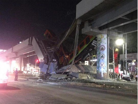 Al menos 23 muertos y 70 heridos al partirse un puente del metro en Ciudad de México