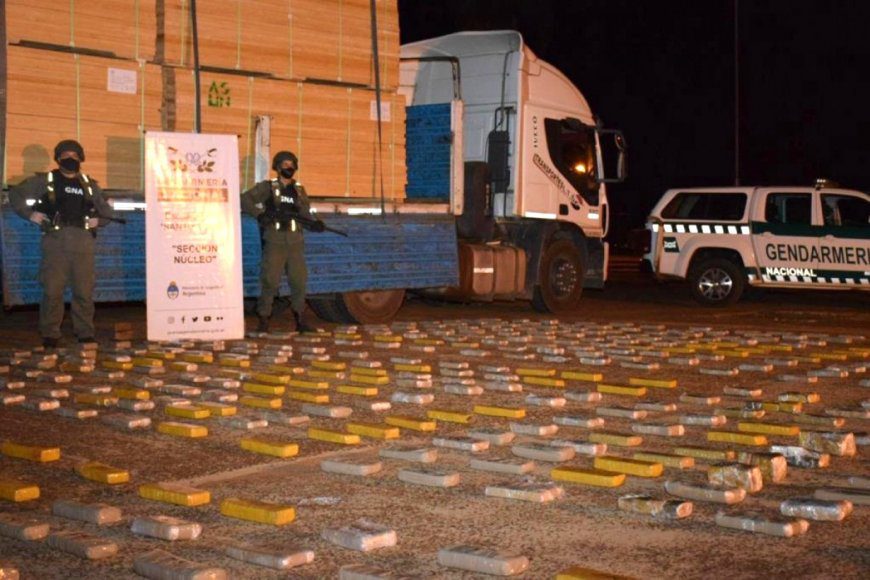 Detuvieron a entrerriano que conducía un camión con 380 kilos de marihuana, rumbo a Buenos Aires