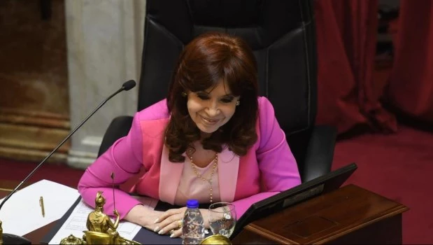 Cristina Kirchner y Lousteau tuvieron un cruce picante: “Me enseñaste vos con la 125”