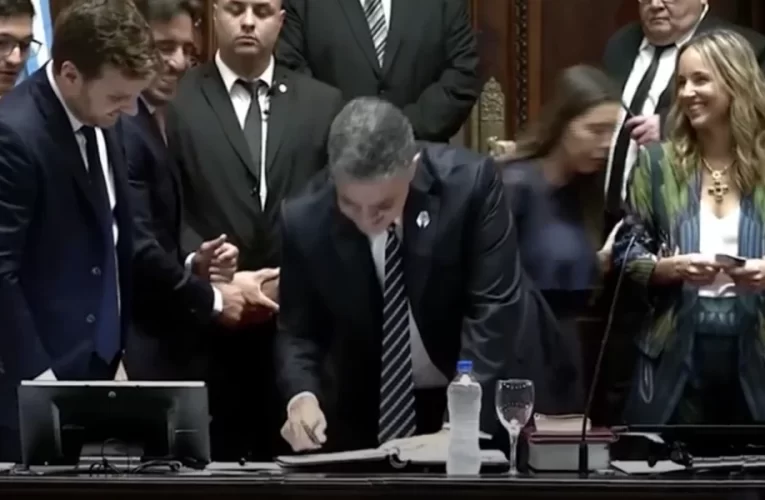 Jorge Macri juró como jefe de Gobierno porteño.  Le pedirá a Milei que cumpla el fallo por la coparticipación