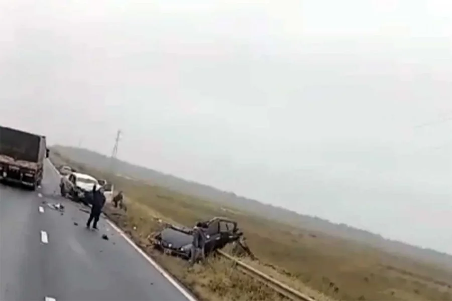 Otro accidente fatal en Ruta 14. Chocaron un auto y una camioneta ...