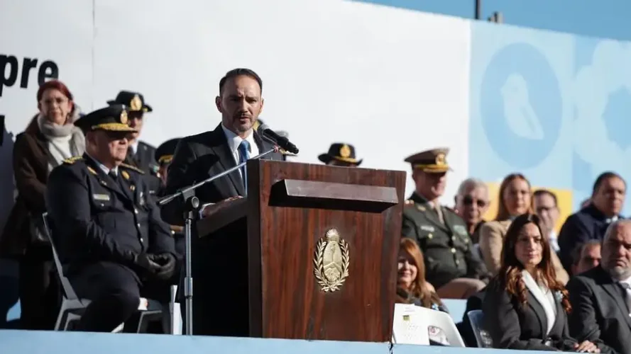 Giro minero: Corrientes iniciará exploraciones de tierras raras y arenas de fracking
